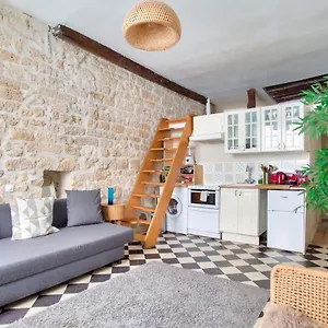 Cozy 1 Mezzanine & 1bedroom Louvre Moulins Free Netflix Appartement