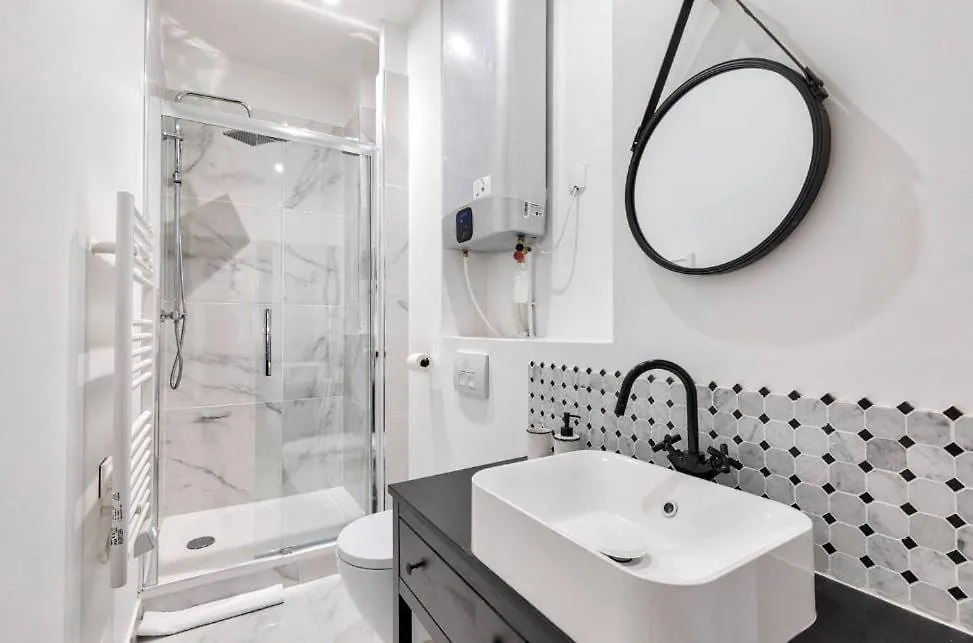 Appartement Familial Proche Arc De Triomphe - 8P Paris France